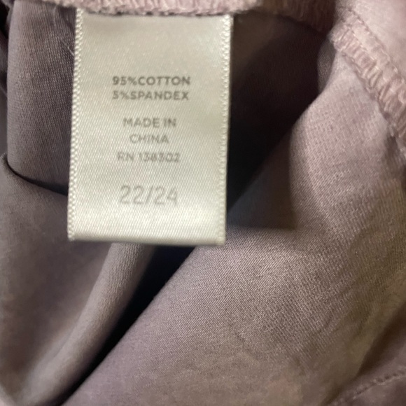 Ave Leisure and plus size, scoop neck, 3/4 sleeve top - Picture 6 of 7